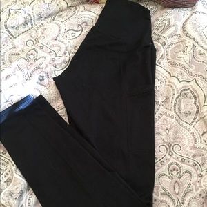 Aeries leggings with pockets
